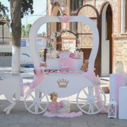 Στολισμός βάπτισης άμαξα με άλογα